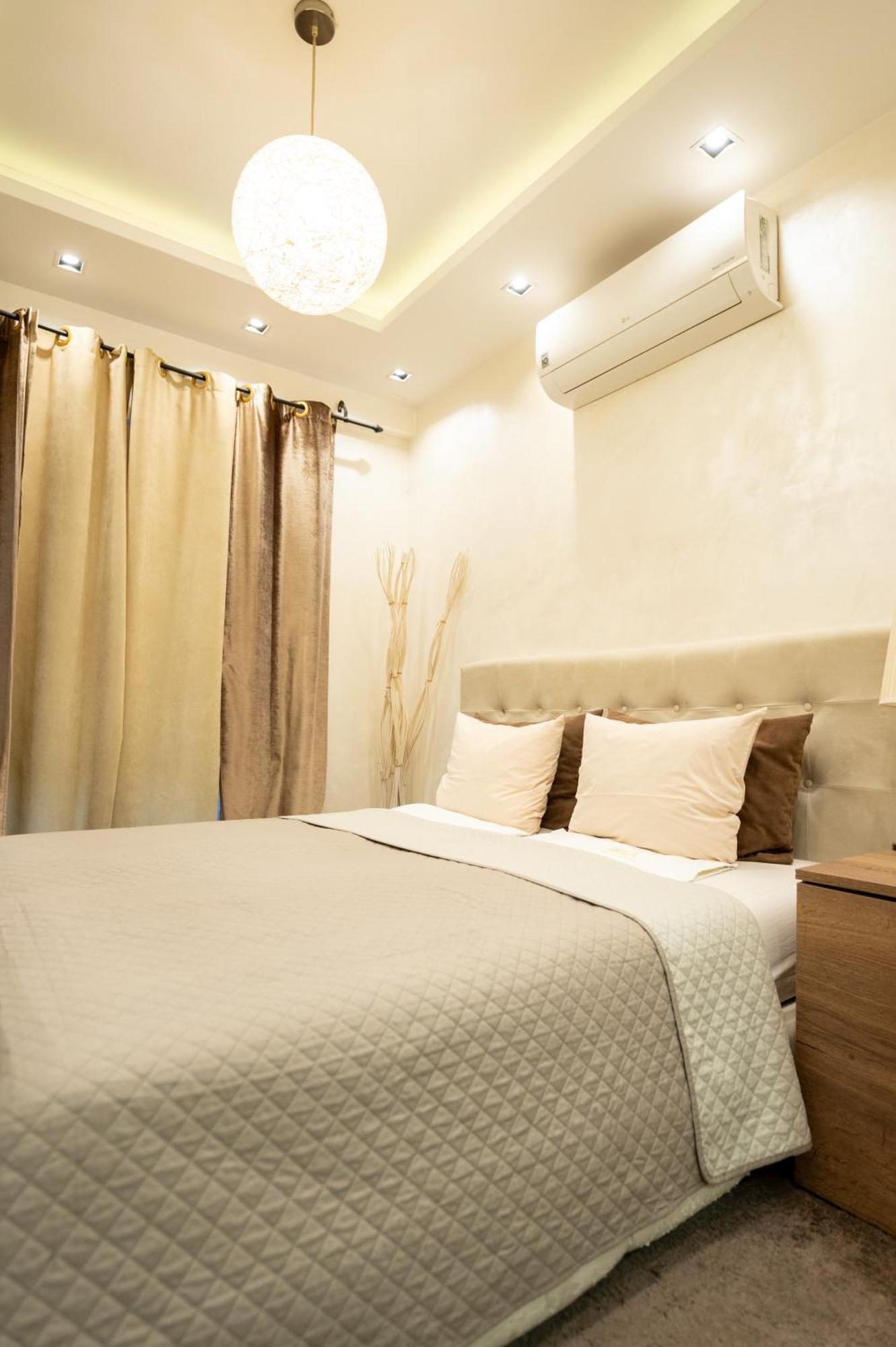 Central Business Apartments Jacuzzi 베오그라드 외부 사진